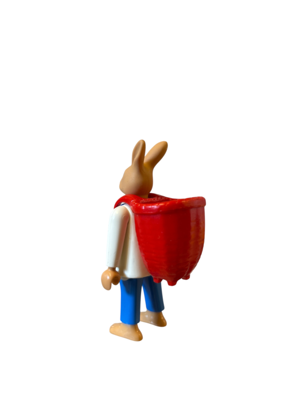 playmobil rabbit with basket 2